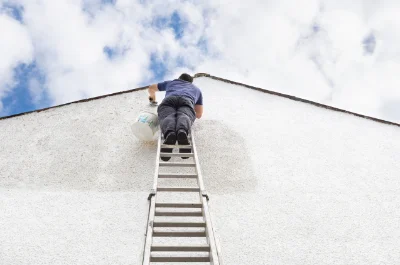 Peinture extérieure à Villeneuve-les-Bordes — façades et ravalement